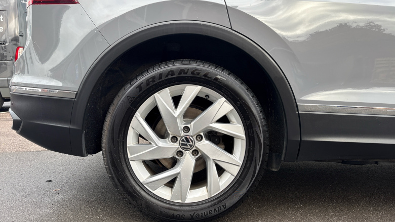 Volkswagen Tiguan 1.5 TSI Life 5dr Petrol Estate